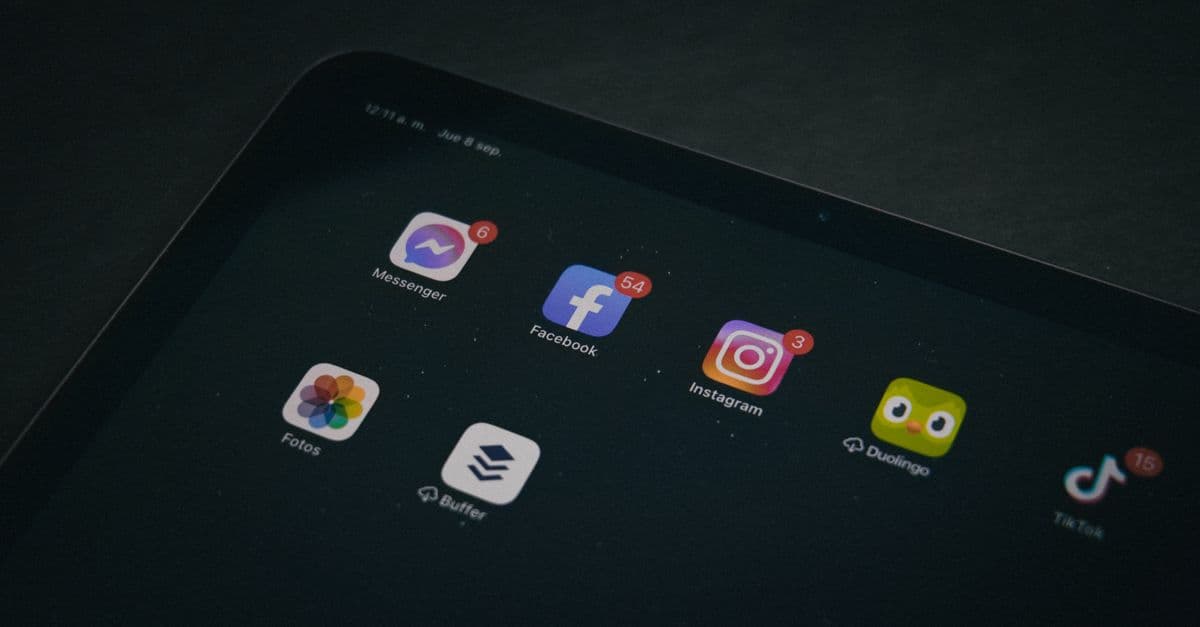 That Signal Support DM Could Be a Russian Spy After Your Chats