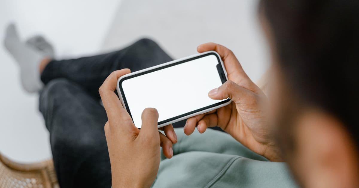 Why Top Coders Are Trading Desktops for Their Phones